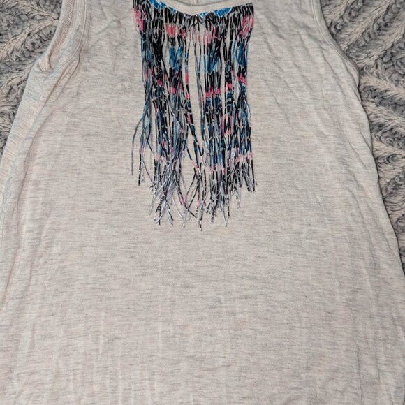 Tank top - Justice - cute w/ fringe - size 8 - Picture 4 of 4